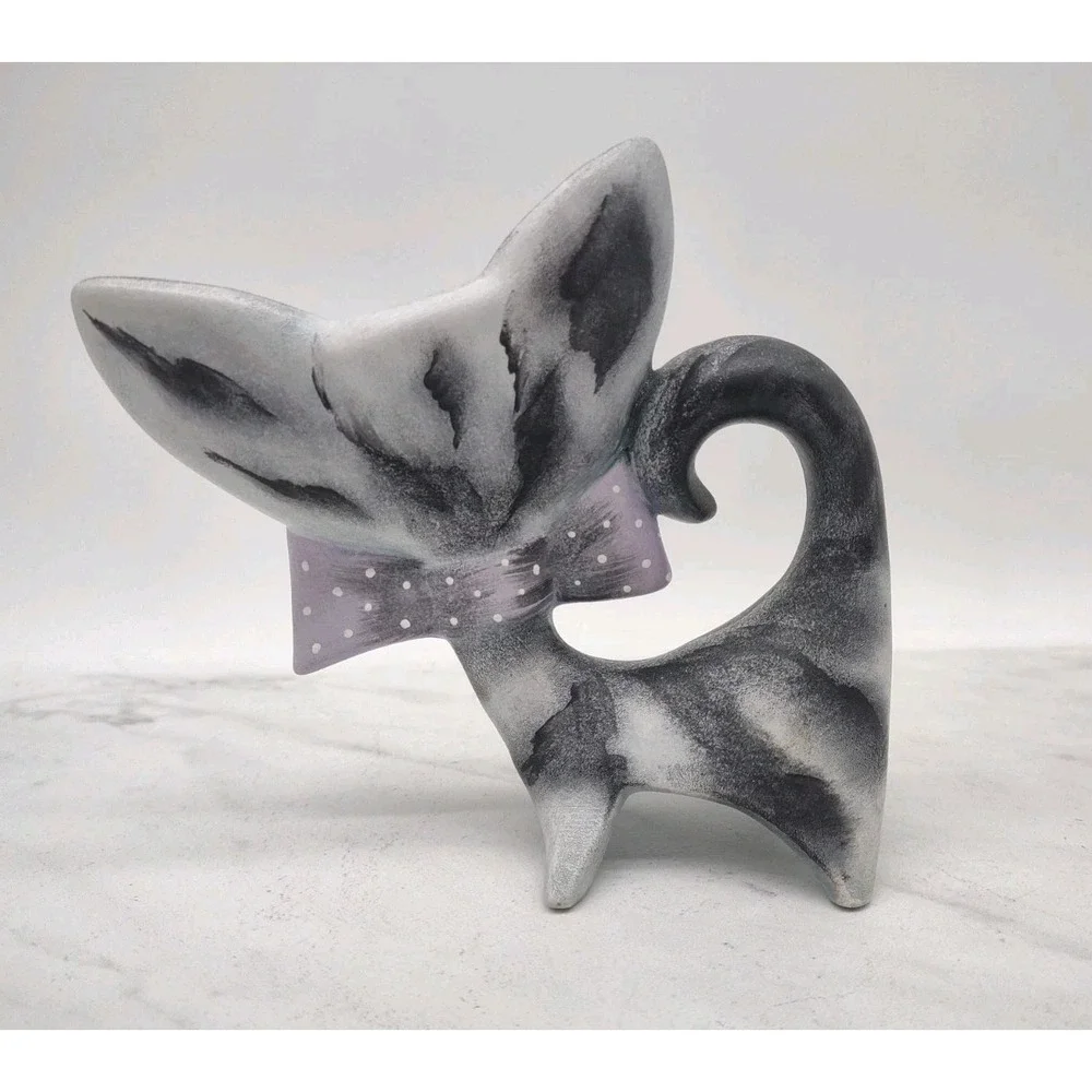 Vtg Hobbyist Ceramic Striped Gray Cat Kitten Bow Tie Figurine Hand Painted 5